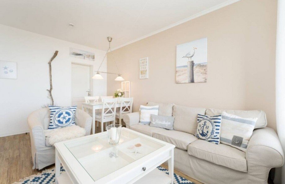 Teilansicht Wohnzimmer Etagenwohnung Kellenhusen