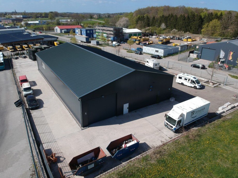  Halle / Lager / Produktion Eutin