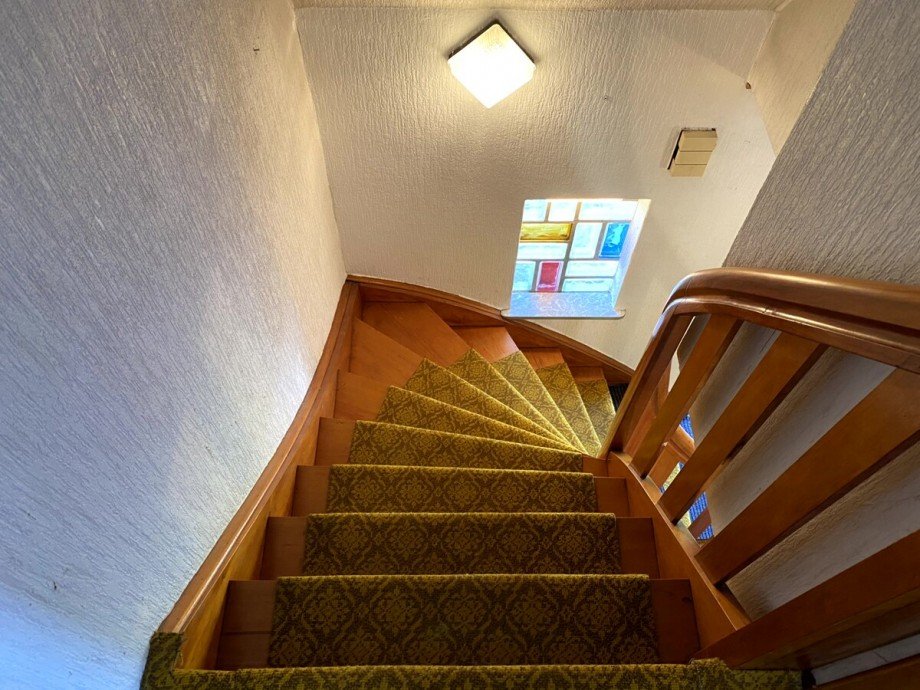 Holztreppe Einfamilienhaus S�sel / R�bel