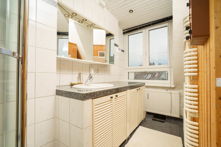 Teilansicht Badezimmer Loft-Studio-Atelier Kiel / Bl�cherplatz