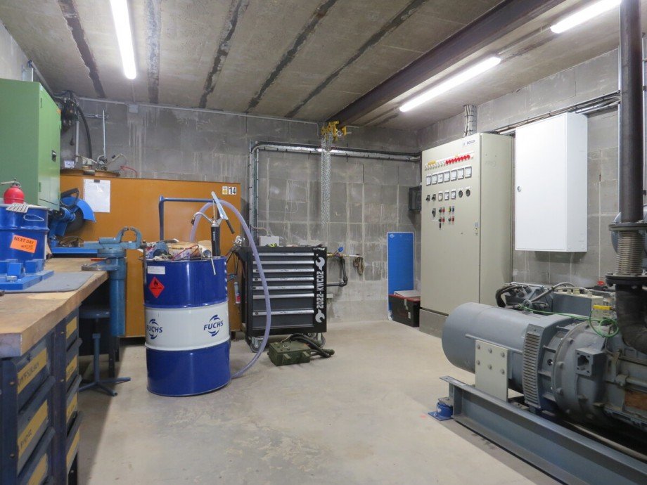  Halle / Lager / Produktion Eutin