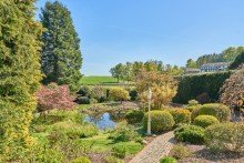 Au�enanlage Exklusives Anwesen mit G�stehaus, park�hnlichem Grundst�ck und au�ergew�hnlicher Ausstattung