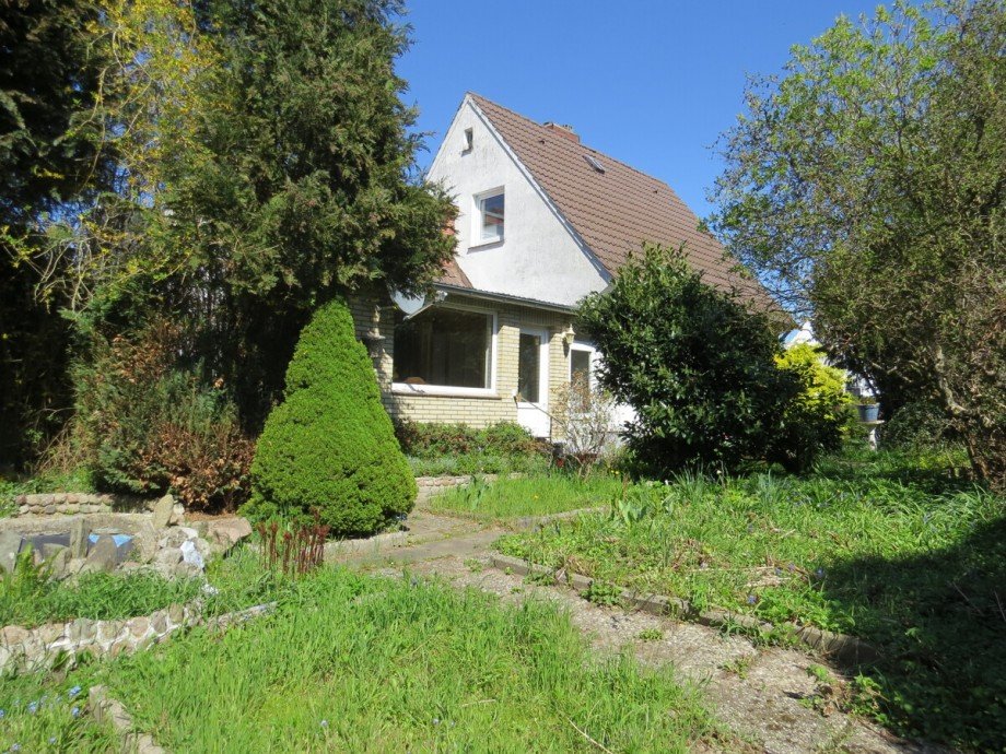 Garten Haus Teilansicht Einfamilienhaus S�sel / R�bel