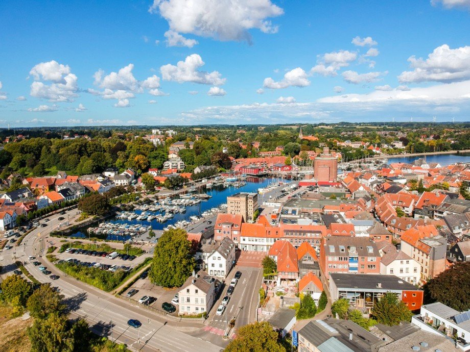 Eckernf�rde aus der Luft Mehrfamilienhaus Eckernf�rde