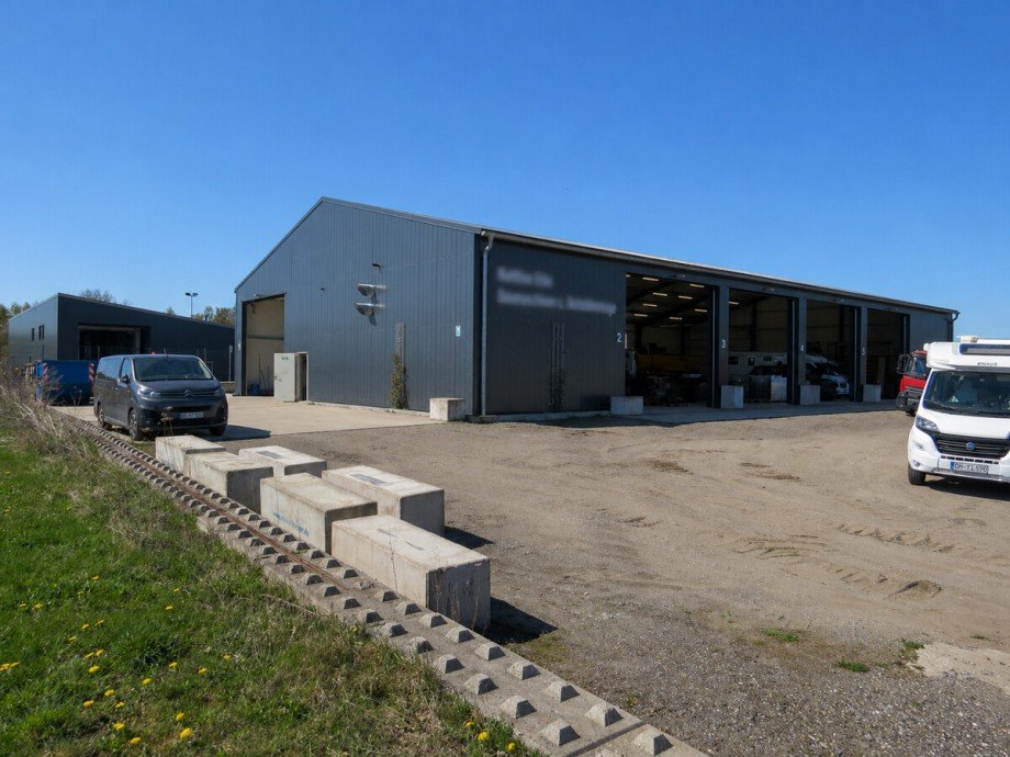  Halle / Lager / Produktion Eutin